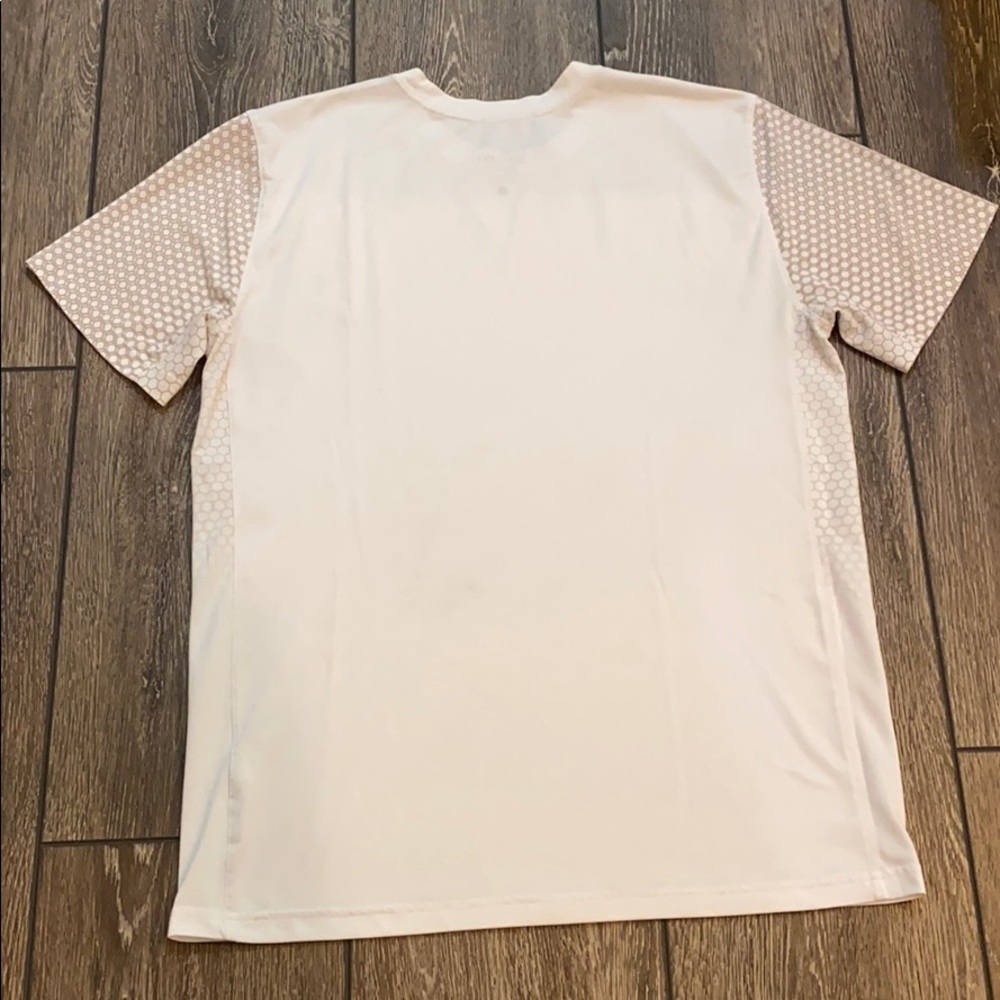 Nike Dri-Fit Performance Tee - Picture 7 of 7
